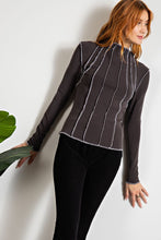 Load image into Gallery viewer, Ash Outseam Detailed Top
